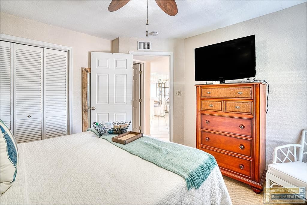 imgi_1448_ba783c1f97dd3e94799fb5a6e3aba80e-uncropped_scaled_within_1536_1152